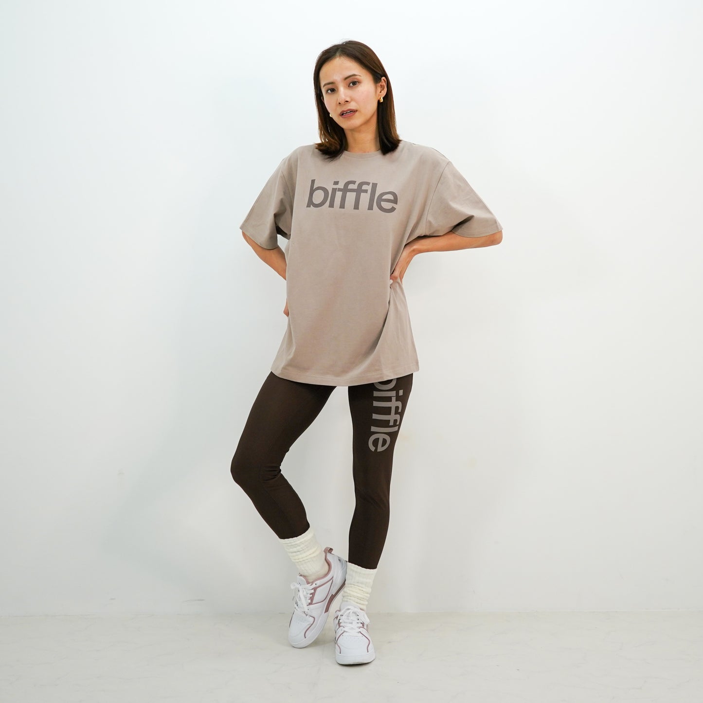 by U (Special "DONUTS" BOX) / Logo Leggings