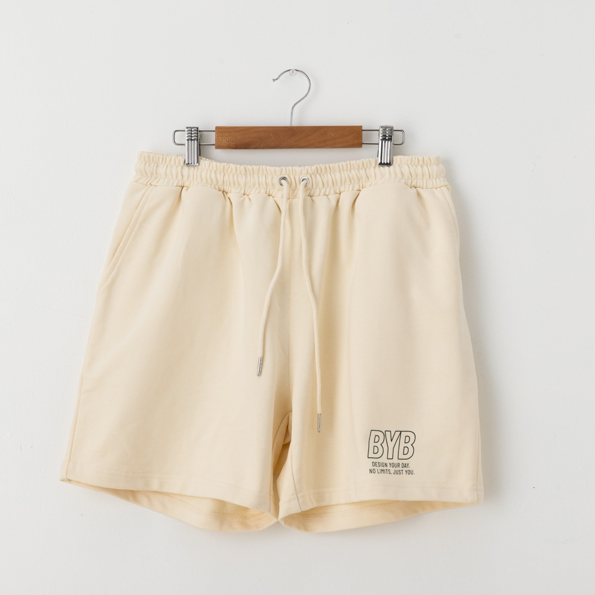 byb WYE Half Pants